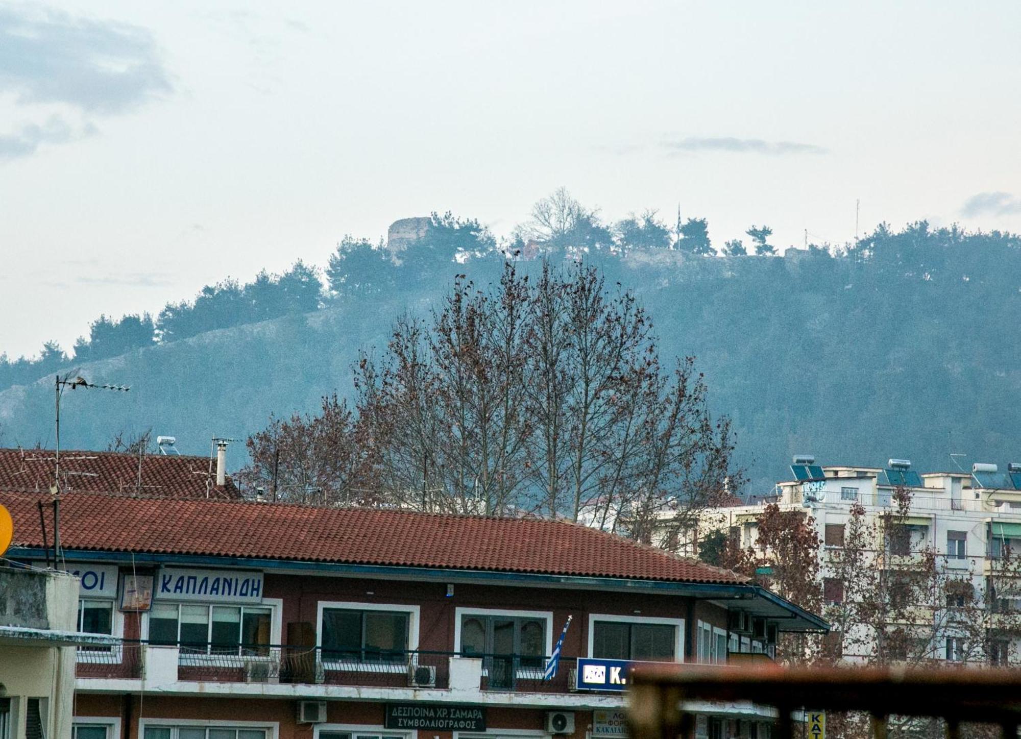 Mikel Angelo Hall Serres Extérieur photo