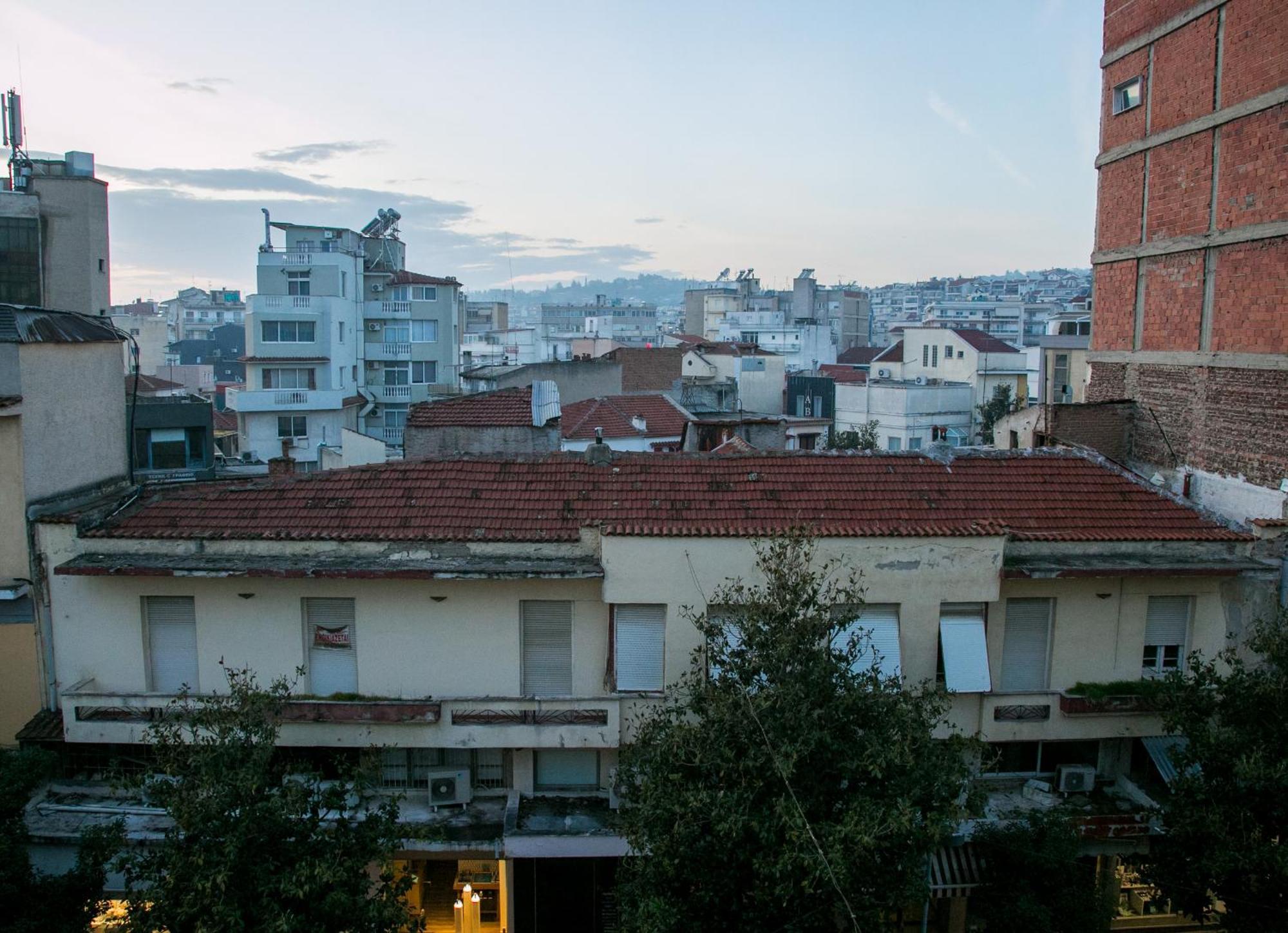 Mikel Angelo Hall Serres Extérieur photo